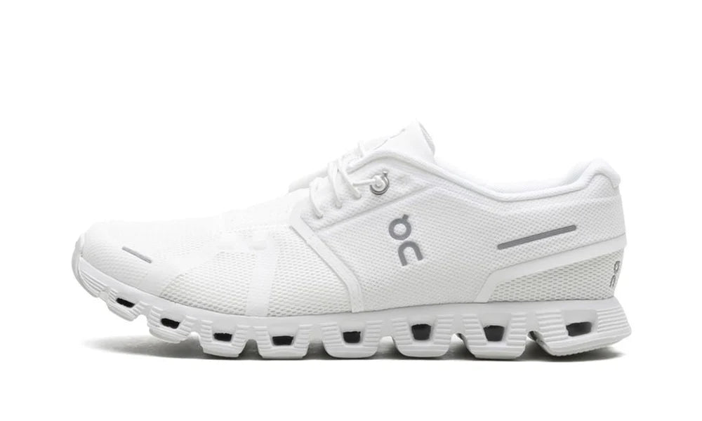 ON RUNNING CLOUD 5 "ALL WHITE"