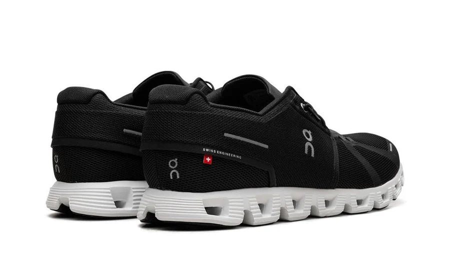 ON RUNNING CLOUD 5 "BLACK/WHITE"